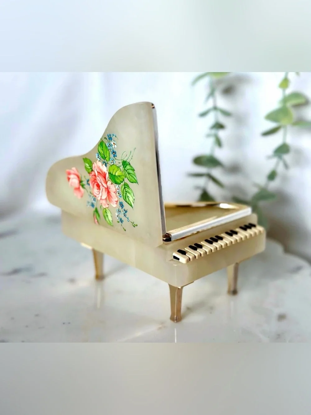 RARE Vintage LEFTON Alabaster Floral piano shaped Trinket jewelry box